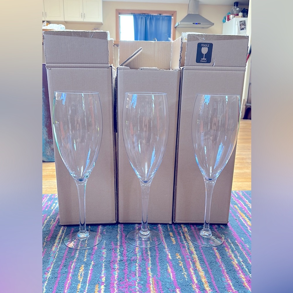 20 inch Wine Glasses